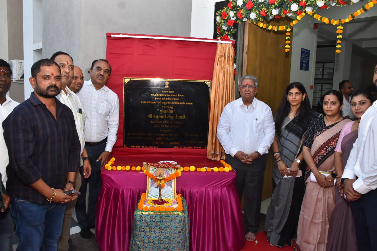 વાપીમાં રૂ. ૯.૫૨ કરોડના આઈટીઆઈનો લોકાર્પણ અને રૂ. ૧૯.૬૪ કરોડના વિકાસ કાર્યોનું ખાતમુહૂર્ત – નાણાં મંત્રી કનુભાઈ દેસાઈના હસ્તે